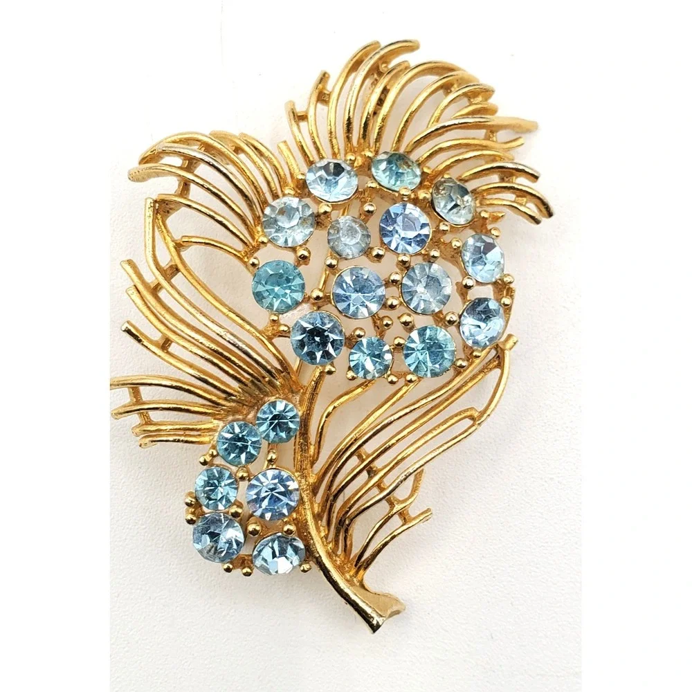 Vintage Lisner Blue Rhinestone Floral Spray Brooch Gold Tone Openwork Pin